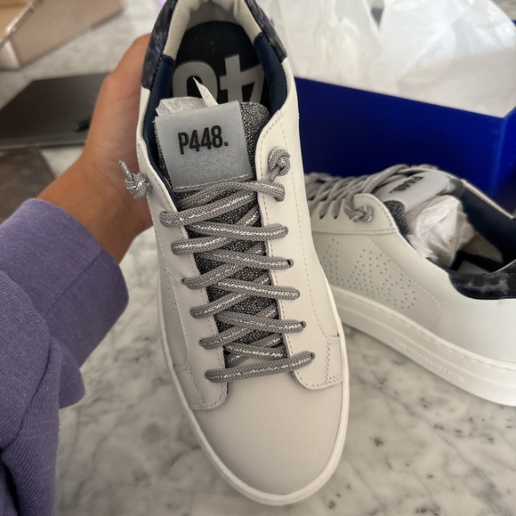 P448 - Picture 2 of 4